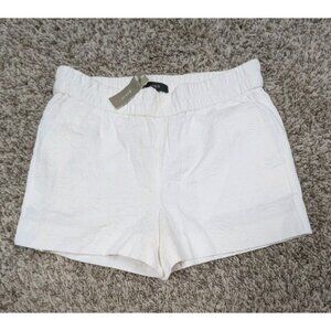 NEW J Crew Shorts Womens 0 White Textured Cotton 3" Inseam Floral Print Preppy